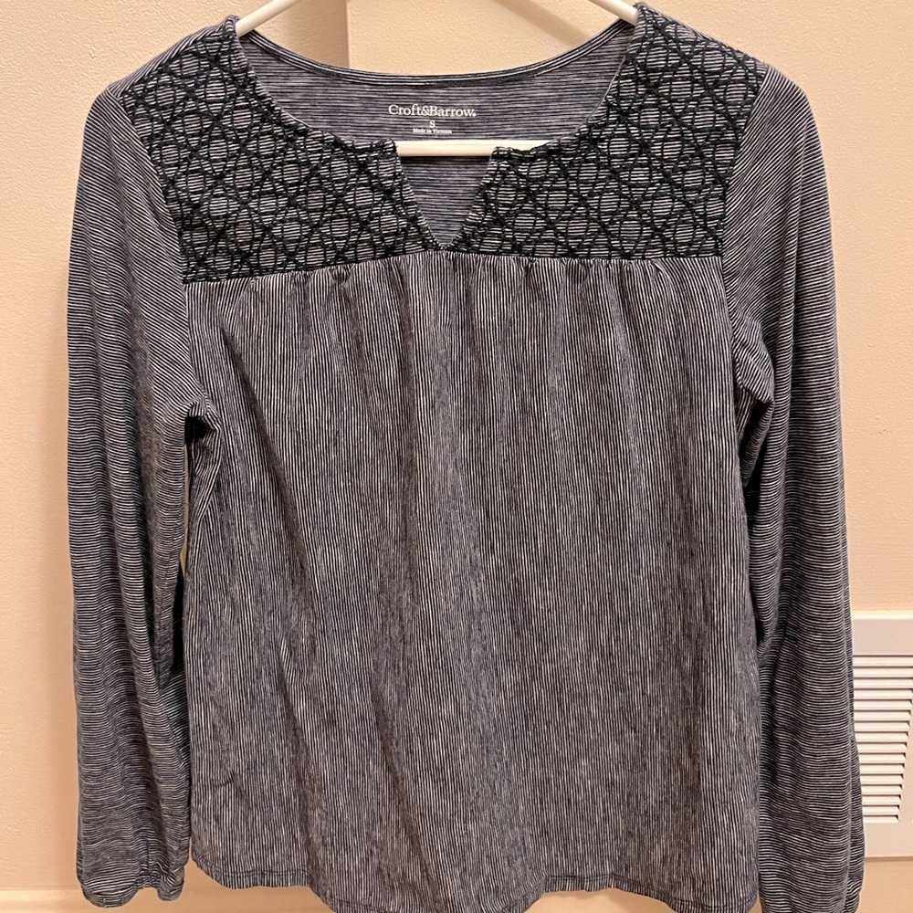 Long sleeve blouse